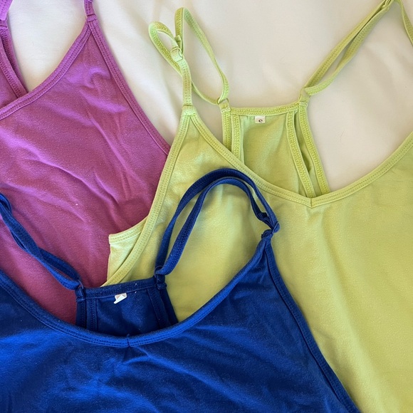 Set of 4 Activewear Dresses - Picture 2 of 8